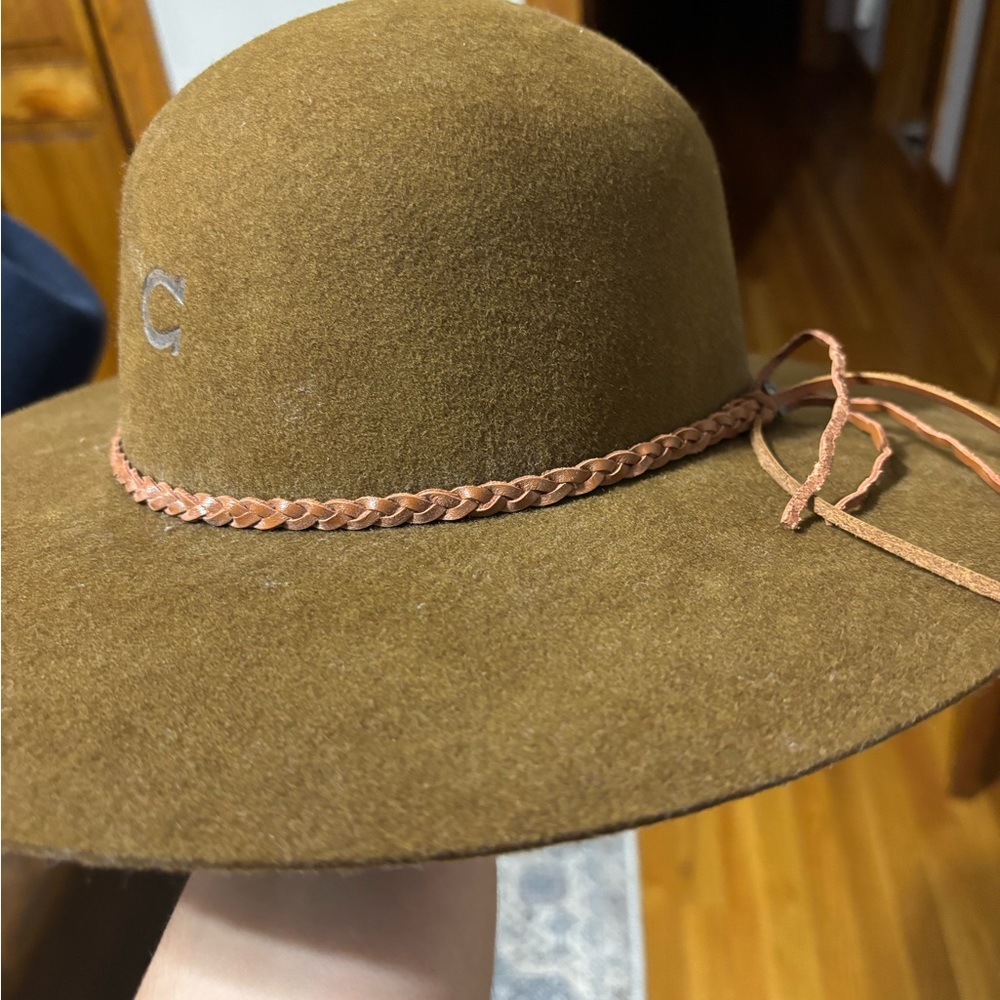 Elegant Tan Felt Hat with Braided Accent